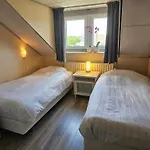 فندق Le Bonheur 2*