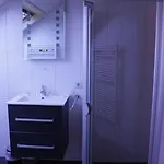 فندق Le Bonheur إيجسدين