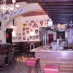 Le Bonheur فندق إيجسدين