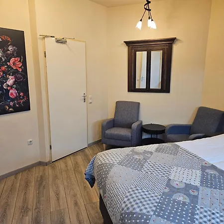 Hotel Le Bonheur