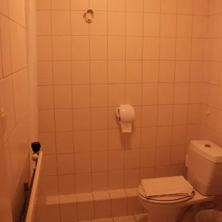 Le Bonheur Szálloda 2*