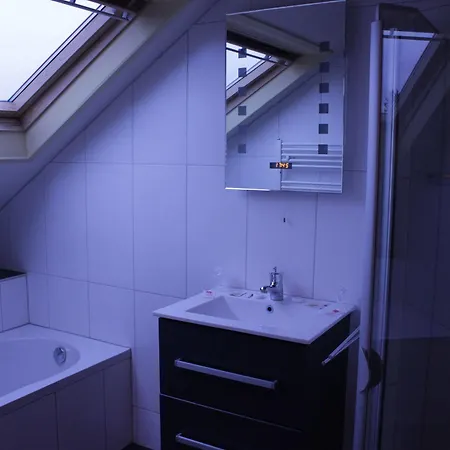Szálloda Le Bonheur 2*