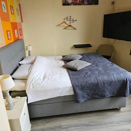 Le Bonheur Szálloda 2*