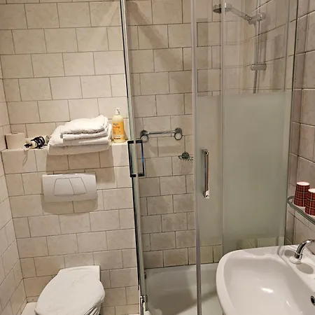 Le Bonheur Szálloda 2*